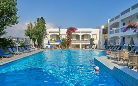 Apollon Hotel Apartments  3*